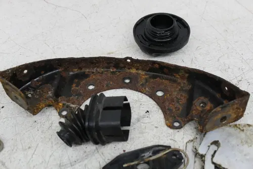 01 SEA-DOO BOMBARDIER GTX155 PARTS HARDWARE NUTS BOLTS SHIMS DUCT GAS CAP MODULE