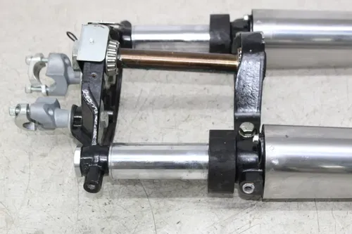 00-06 HARLEY-DAVIDSON ELECTRA GLIDE FLHTCUI FRONT END FORKS TRIPLE TREE CLAMP