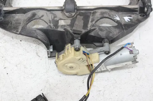 01-05 BMW R1150RT ABS FRONT WINDSHIELD WIPER MOTOR W COVER COWL