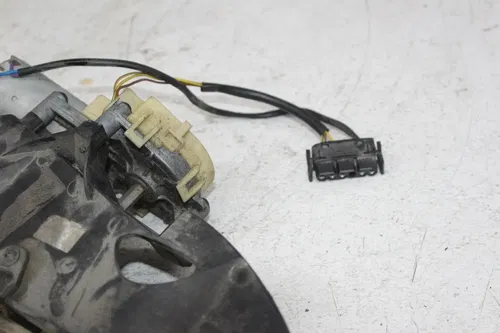 01-05 BMW R1150RT ABS FRONT WINDSHIELD WIPER MOTOR W COVER COWL
