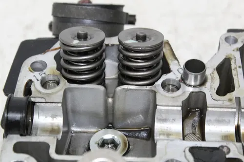 83-85 HONDA SHADOW 750 VT750C ENGINE REAR END CYLINDER HEAD CAM VALVES COVER
