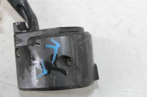 02-03 YAMAHA YZF R1 LEFT RIGHT CLIP ON HANDLE HORN SIGNALS CUTOFF SWITCHES