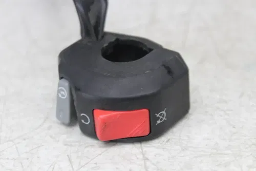 02-03 YAMAHA YZF R1 LEFT RIGHT CLIP ON HANDLE HORN SIGNALS CUTOFF SWITCHES