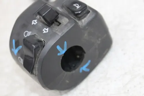 02-03 YAMAHA YZF R1 LEFT RIGHT CLIP ON HANDLE HORN SIGNALS CUTOFF SWITCHES