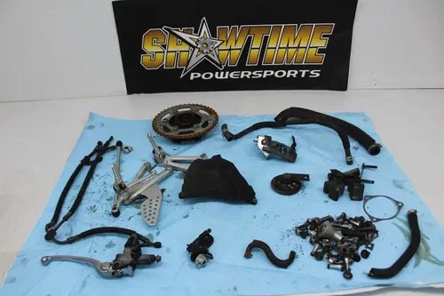 2003 YAMAHA YZF R1 PARTS AND HARDWARE NUTS BOLTS
