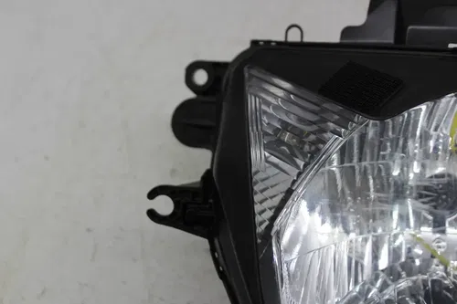 2011 SUZUKI GSXR750 FRONT HEADLIGHT HEAD LIGHT LAMP