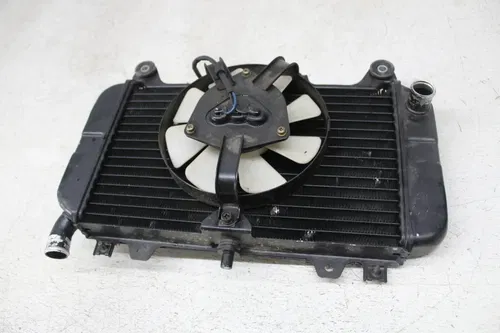 1993 Kawasaki Ninja ZX6 ZX600E ENGINE RADIATOR MOTOR COOLER W/ FAN & COVER