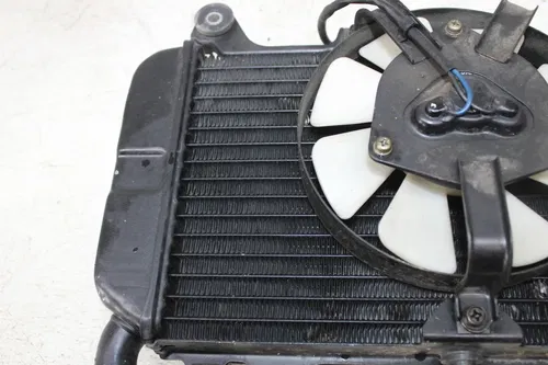1993 Kawasaki Ninja ZX6 ZX600E ENGINE RADIATOR MOTOR COOLER W/ FAN & COVER
