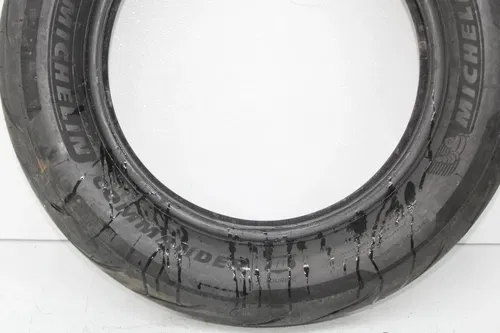 MICHELIN COMMANDER TOURING MU85 B 16 M/C 77H REAR BACK TIRE (TREAD:8/32NDS)