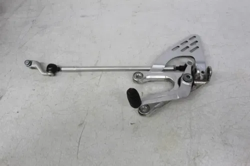 03-05 R6 06-09 R6S YAMAHA YZF R6 LEFT REARSET DRIVER FRONT FOOT PEG SHIFTER