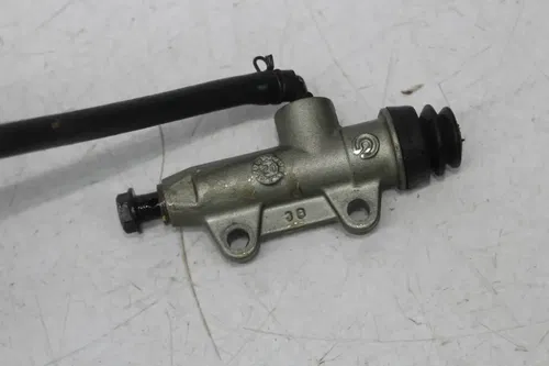 18-21 DUCATI PANIGALE V4 SPECIALE BREMBO REAR BACK BRAKE MASTER CYLINDER (READ)