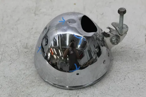 04-06 VICTORY KINGPIN CALIFORNIA HEADLIGHT CASE HOUSING BUCKET