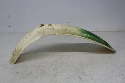 83 YAMAHA XT250 FRONT WHEEL FENDER COWL FAIRING