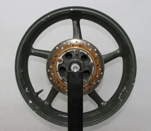 03-05 YAMAHA YZF R6 REAR WHEEL BACK RIM (SEE DESCP)
