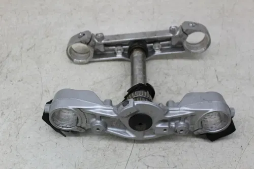 06 KAWASAKI VULCAN 2000 FRONT UPPER LOWER FORKS CLAMP TRIPLE TREE STEM