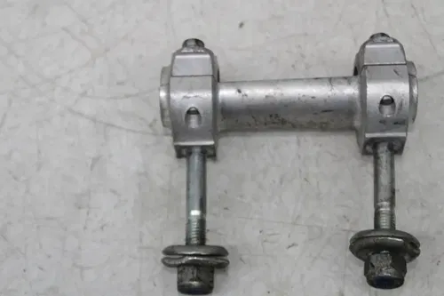 01 KTM 640 DUKE II HANDLEBAR RISERS RISER SET