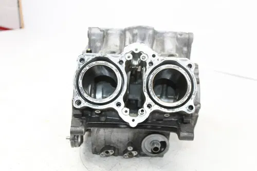 1997 HONDA INTERCEPTOR 750 VFR750F ENGINE MOTOR CRANKCASE CRANK CASES BLOCK