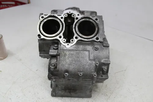 1997 HONDA INTERCEPTOR 750 VFR750F ENGINE MOTOR CRANKCASE CRANK CASES BLOCK