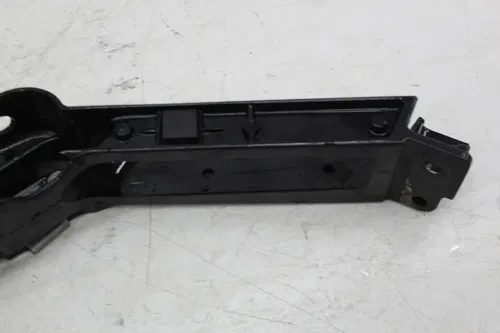 18-24 HARLEY-DAVIDSON ULTRA LIMITED FLHTK RIGHT REAR BACK FENDER STRUT SUPPORT