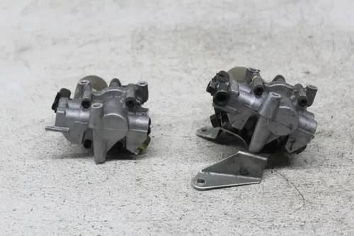 2006 HONDA INTERCEPTOR 800 VFR800 ABS PUMP UNIT MODULE LEFT RIGHT PAIR