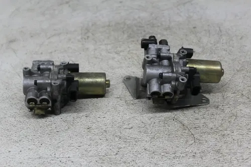 2006 HONDA INTERCEPTOR 800 VFR800 ABS PUMP UNIT MODULE LEFT RIGHT PAIR