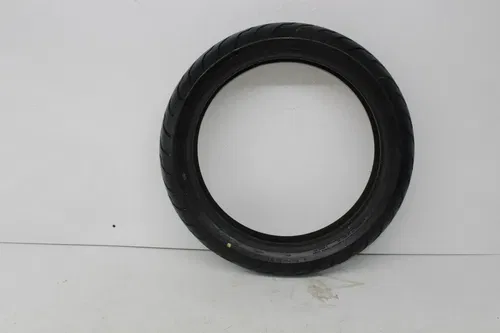 DUNLOP AMERICAN ELITE 130/70 B18 M/C 63H FRONT TIRE (TREAD:5/32NDS)
