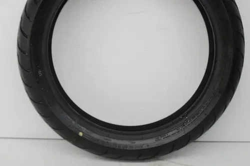 DUNLOP AMERICAN ELITE 130/70 B18 M/C 63H FRONT TIRE (TREAD:5/32NDS)
