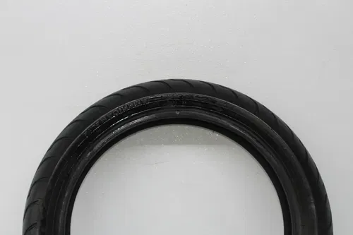 DUNLOP AMERICAN ELITE 130/70 B18 M/C 63H FRONT TIRE (TREAD:5/32NDS)