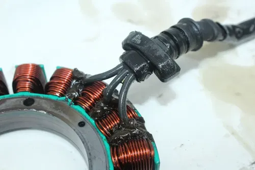 04 HARLEY-DAVIDSON DYNA SUPER GLIDE STATOR GENERATOR ALTERNATOR MAGNETO