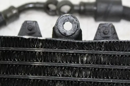 92-95 SUZUKI GSXR750 ENGINE MOTOR OIL COOLER (SEE DESCP)