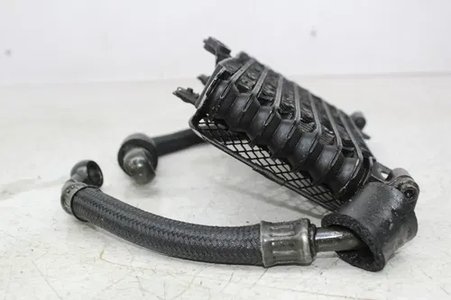 92-95 SUZUKI GSXR750 ENGINE MOTOR OIL COOLER (SEE DESCP)