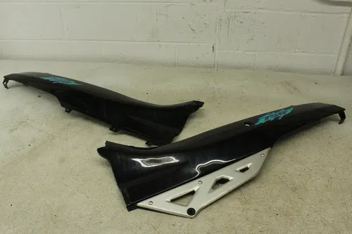 1994 SUZUKI KATANA 750 GSX750F LEFT RIGHT REAR TAIL FAIRING COWL SHROUD PAIR