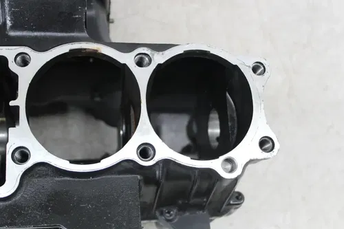 87 KAWASAKI  ZX750f ENGINE MOTOR CRANKCASE CRANK CASES BLOCK