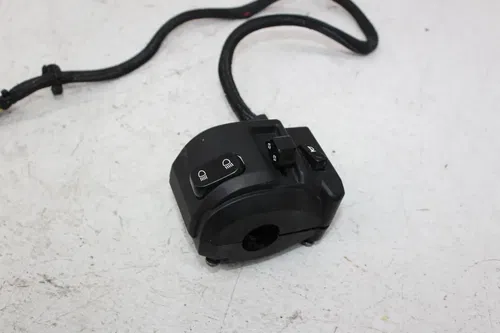 20 CAN-AM RYKER 900 RALLY EDITION RIGHT CLIP ON HANDLE KILL OFF START SWITCH