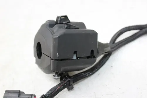 20 CAN-AM RYKER 900 RALLY EDITION RIGHT CLIP ON HANDLE KILL OFF START SWITCH