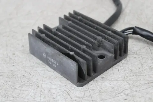 07-08 KAWASAKI NINJA ZX6R RECTIFIER VOLTAGE REGULATOR 21066-0025