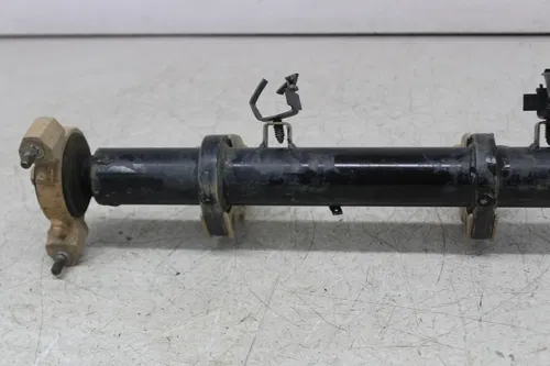 19 POLARIS GENERAL 1000 EPS MOTOR ENGINE MOUNT STAY BRACKET BAR