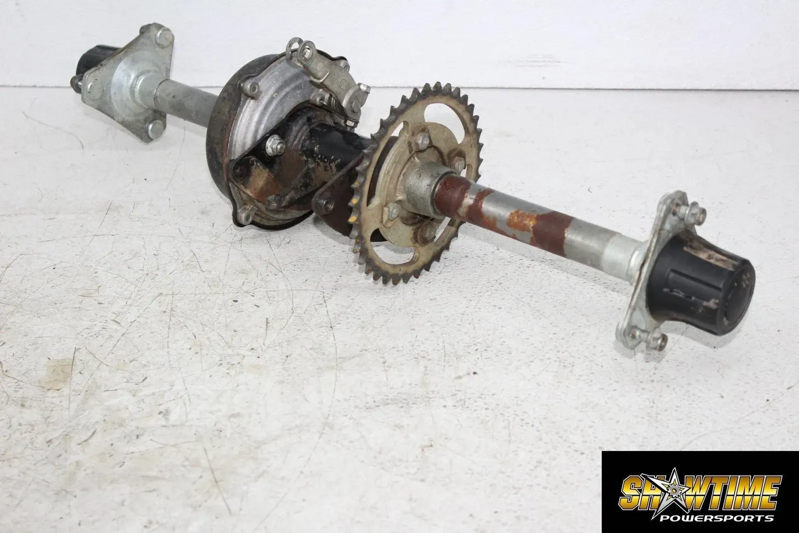 02-05 SUZUKI QUADMASTER 50 LTA50 REAR AXLE BACK WHEEL PIVOT BOLT AXEL SHAFT