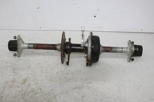 02-05 SUZUKI QUADMASTER 50 LTA50 REAR AXLE BACK WHEEL PIVOT BOLT AXEL SHAFT