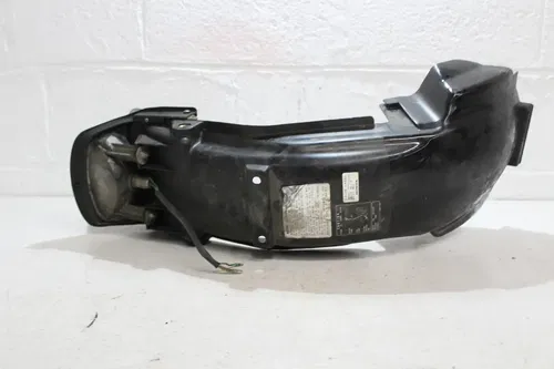 1986 HONDA MAGNA 700 VF700C REAR BACK WHEEL FENDER  UNDERTAIL UNCUT TAILIGHT