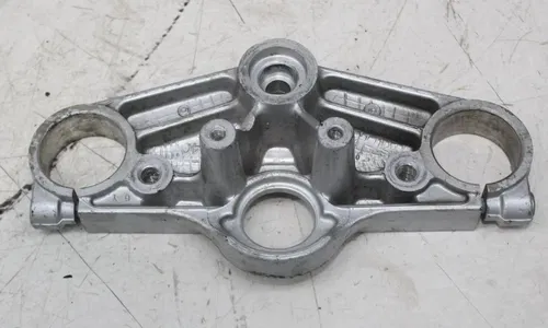 88-97 SUZUKI KATANA 600 PARTS HARDWARE GAUGE UPPER TOP CLAMP TREE AXLE SPROCKET