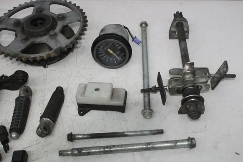 88-97 SUZUKI KATANA 600 PARTS HARDWARE GAUGE UPPER TOP CLAMP TREE AXLE SPROCKET