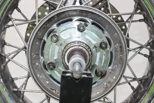 1999 YAMAHA V STAR 1100 XVS1100 CUSTOM REAR BACK WHEEL RIM