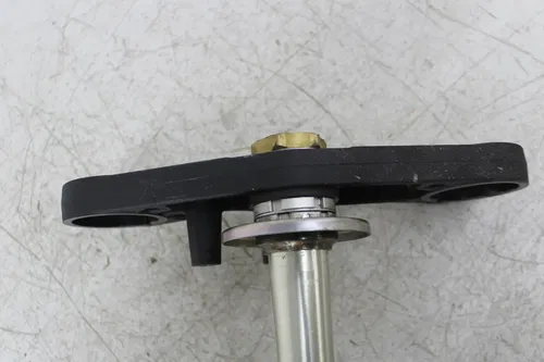 06-07 SUZUKI GSXR750 GSXR 750 FRONT UPPER LOWER FORKS CLAMP TRIPLE TREE STEM
