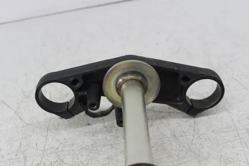 06-07 SUZUKI GSXR750 GSXR 750 FRONT UPPER LOWER FORKS CLAMP TRIPLE TREE STEM