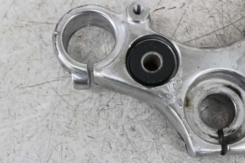 97 HARLEY-DAVIDSON SPORTSTER 1200 XL1200C FORKS UPPER TRIPLE TREE CLAMP