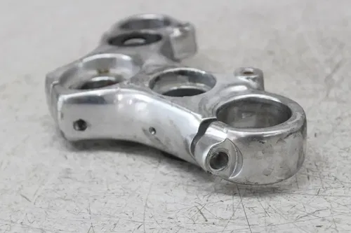 97 HARLEY-DAVIDSON SPORTSTER 1200 XL1200C FORKS UPPER TRIPLE TREE CLAMP