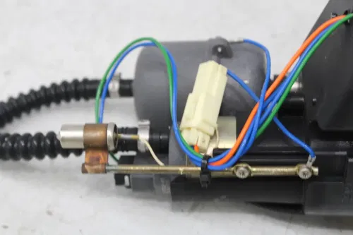 04-10 APRILIA RSV1000R FUEL PUMP GAS PETROL SENDER UNIT