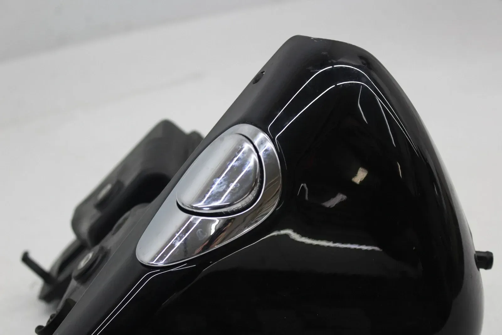 07-20 HARLEY-DAVIDSON SPORTSTER 1200 CUSTOM XL1200C ENGINE MOTOR OIL TANK