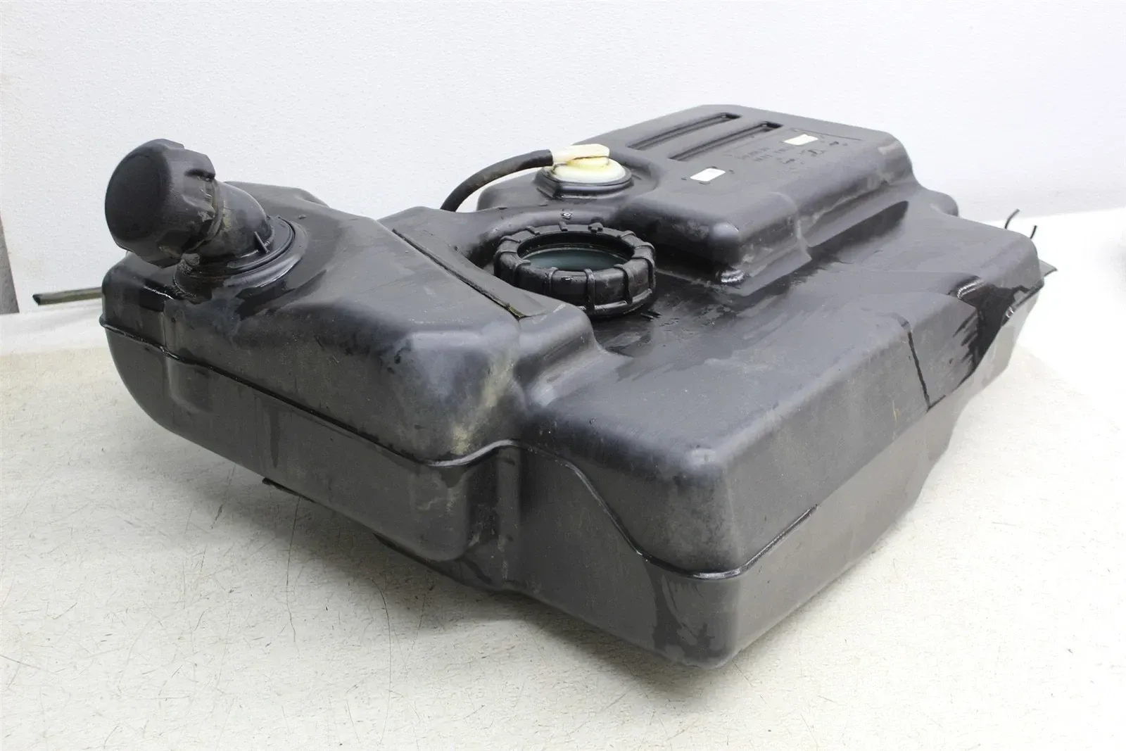 2015 POLARIS RZR XP1000 EPS FUEL GAS TANK CAP